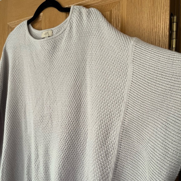 Loft Poncho Sweater - One size Fits All - Picture 2 of 13